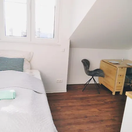 Sroom Stuttgart Flughafen Messe Maison d'hôtes 3*