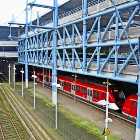 Sroom Stuttgart Flughafen Messe Maison d'hôtes Leinfelden-Echterdingen